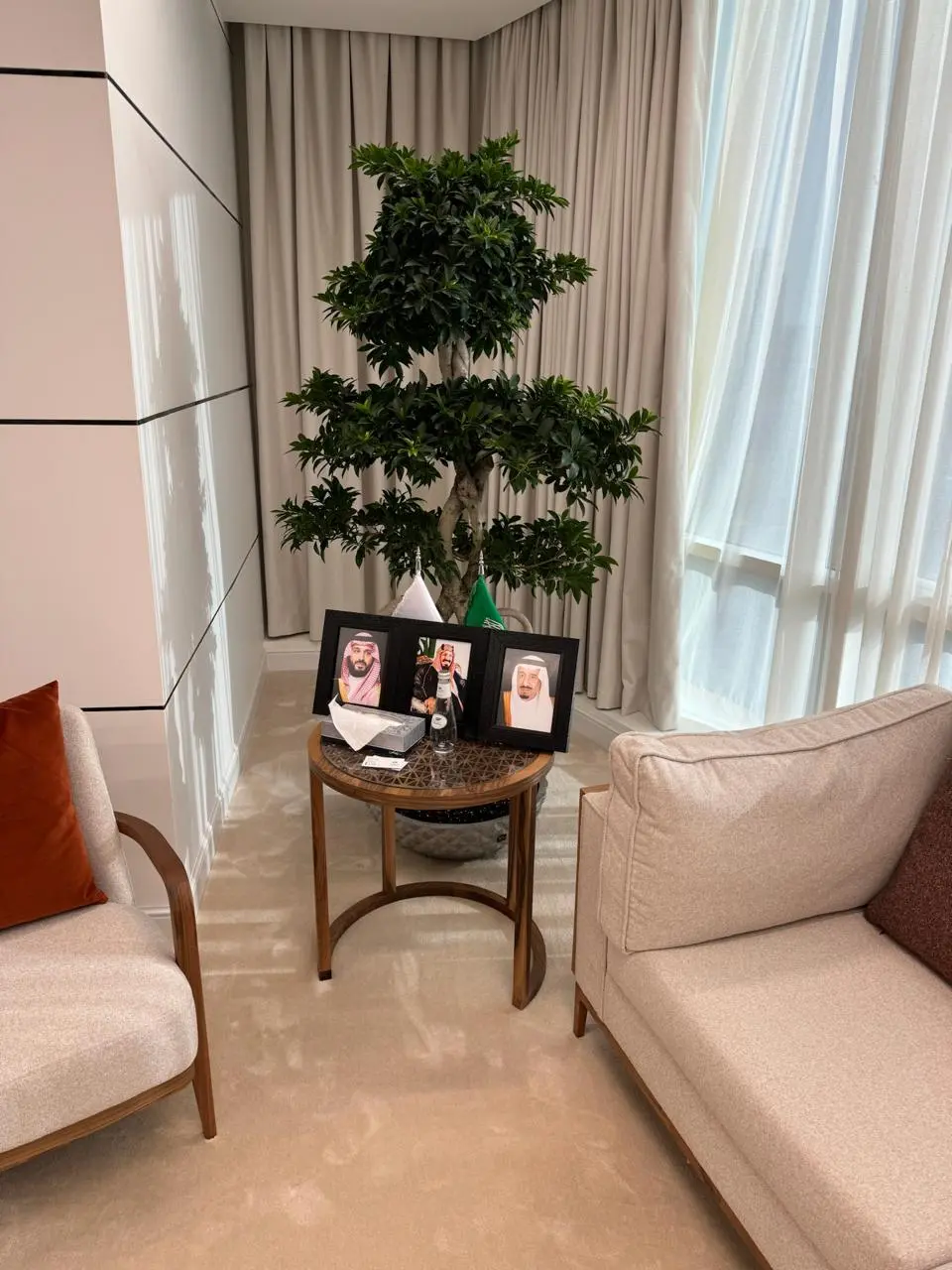 DE PLANTA — Project 23