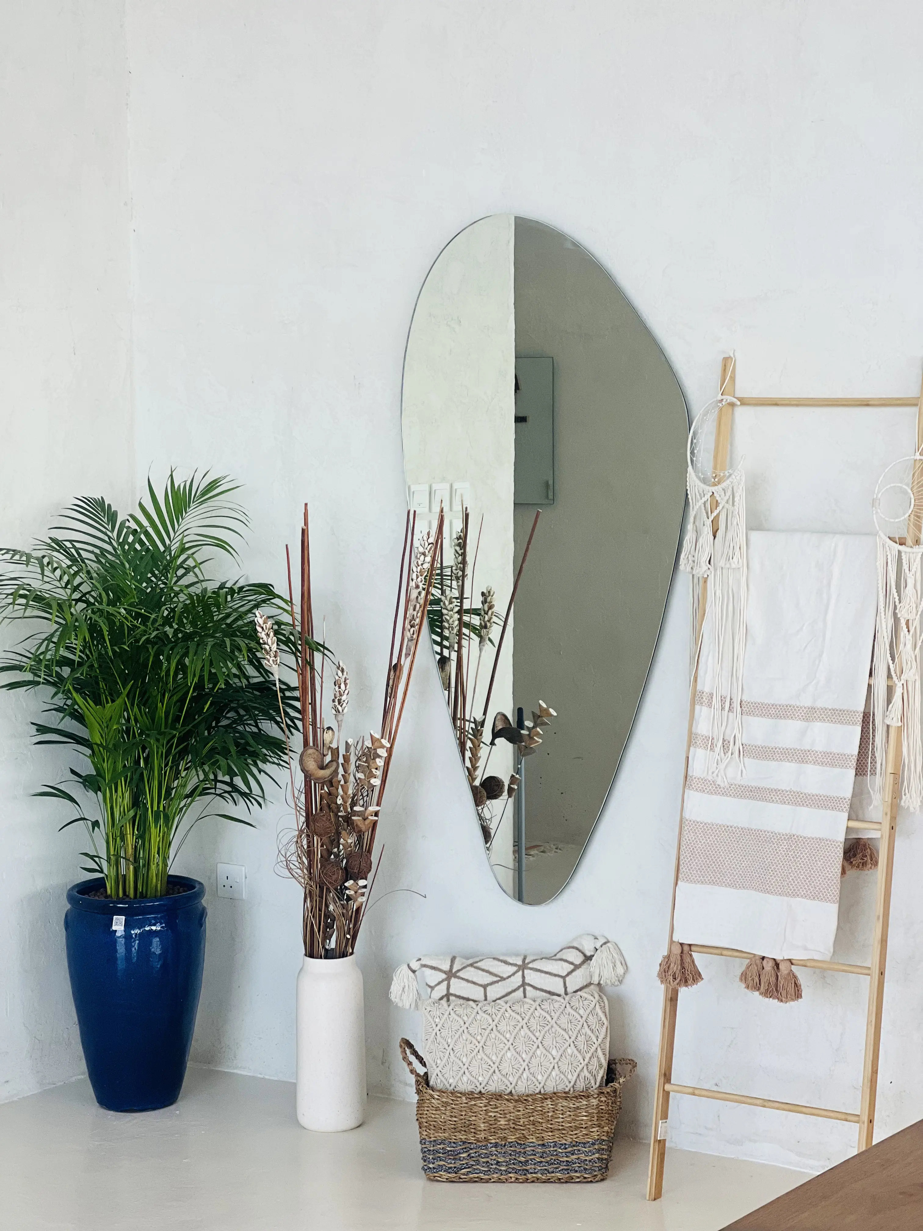 Indoor plant decor — Modern styling ideas
